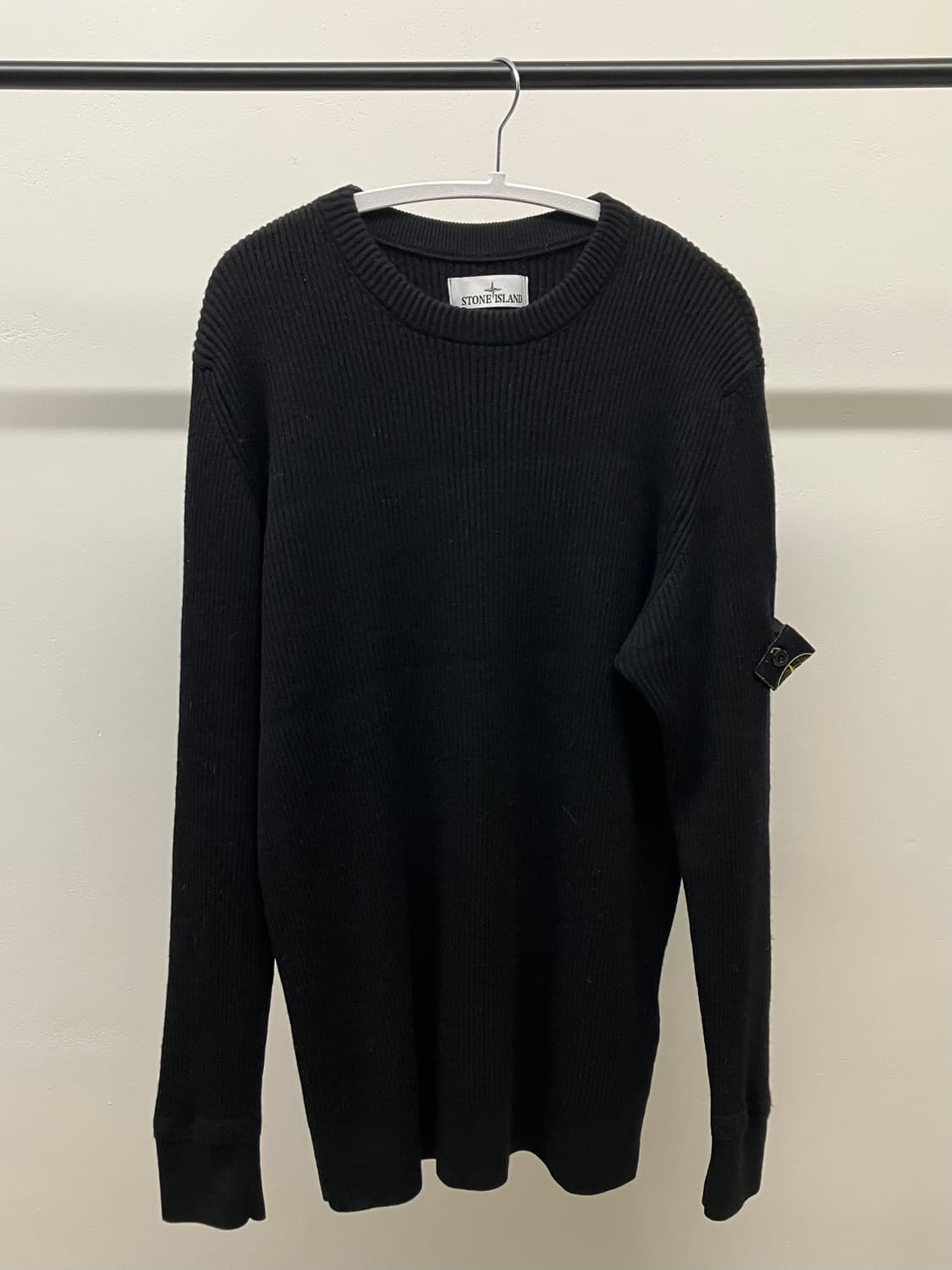  스톤아일랜드 골지 크루넥 니트 XXl (블랙)

 상품이미지1