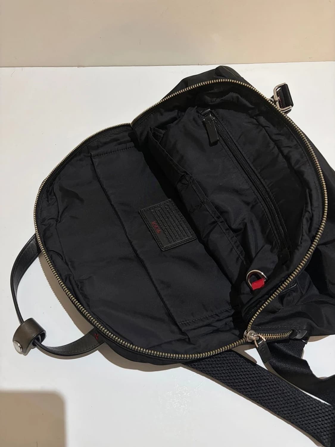 투미 TUMI 아스코트 컨버터블 백팩 Q1586 상품이미지6