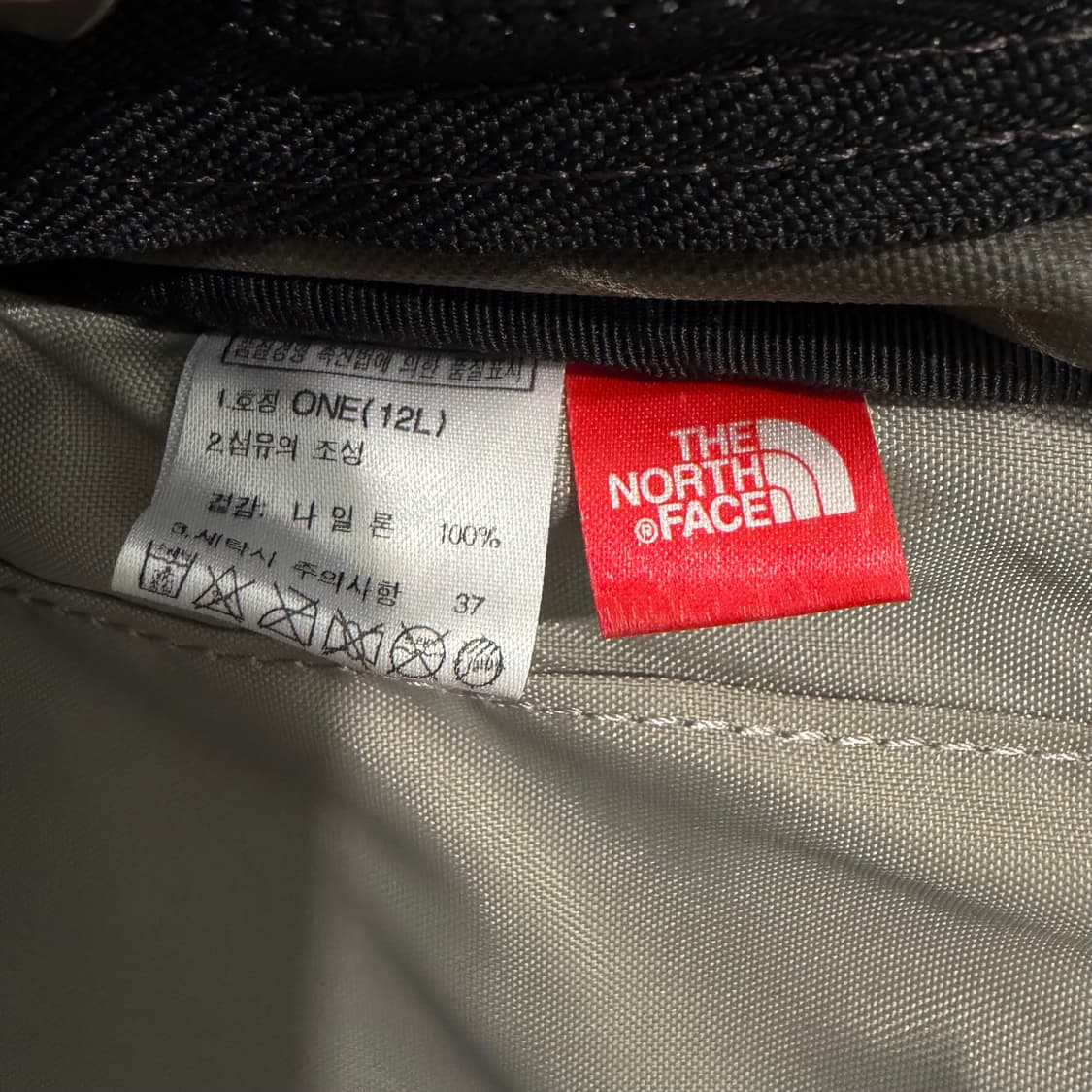 250. 노스페이스 미니샷 백팩 상품이미지5