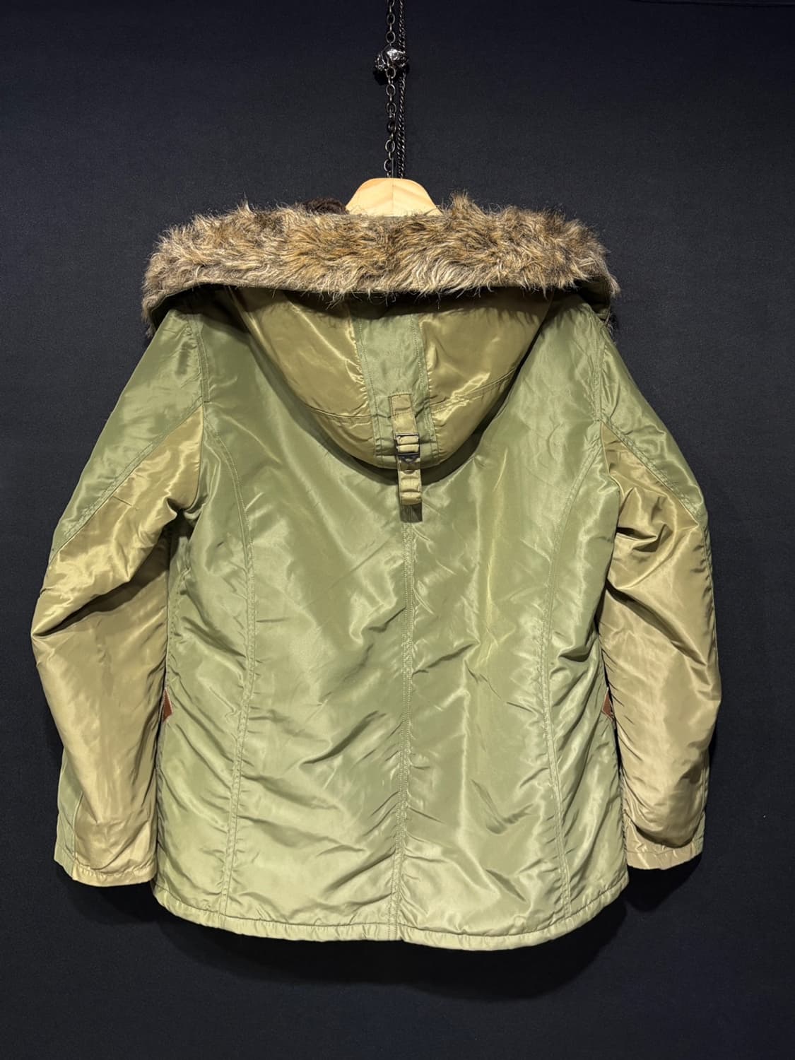 유니이티드 카 버즈릭슨 n-3b 파카 상품이미지8