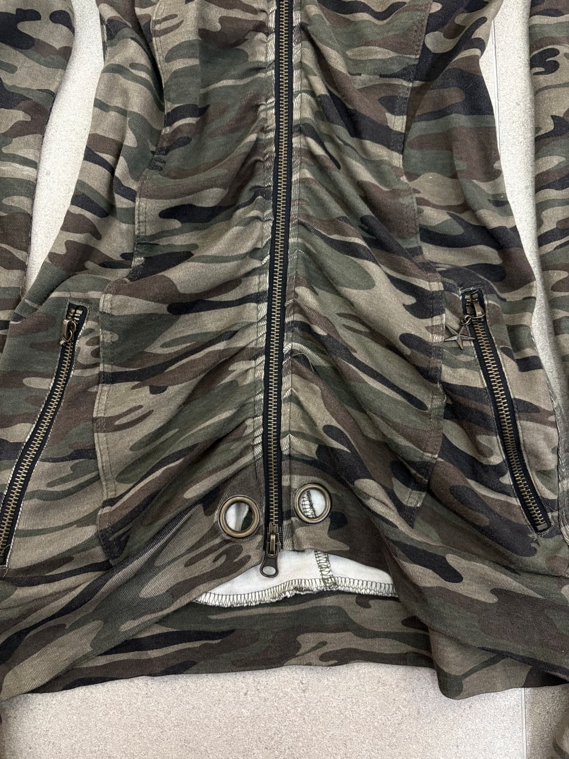 밀리터리 셔링 딱붙 후드집업 상품이미지3