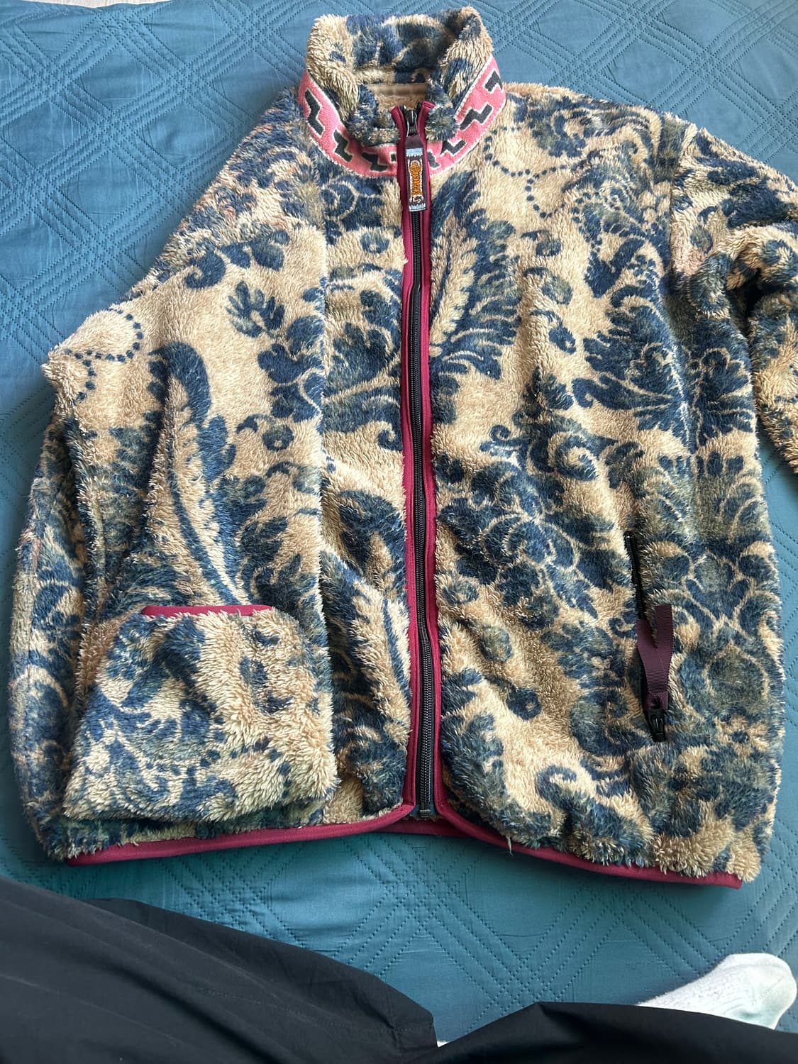 캐피탈 다마스크 패턴 마리아 집 블루종 상품이미지1