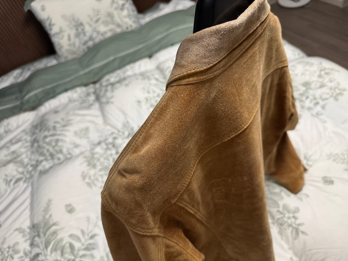 봉쿠라 스웨이드 트러커 3rd 38사이즈 팝니다 상품이미지3