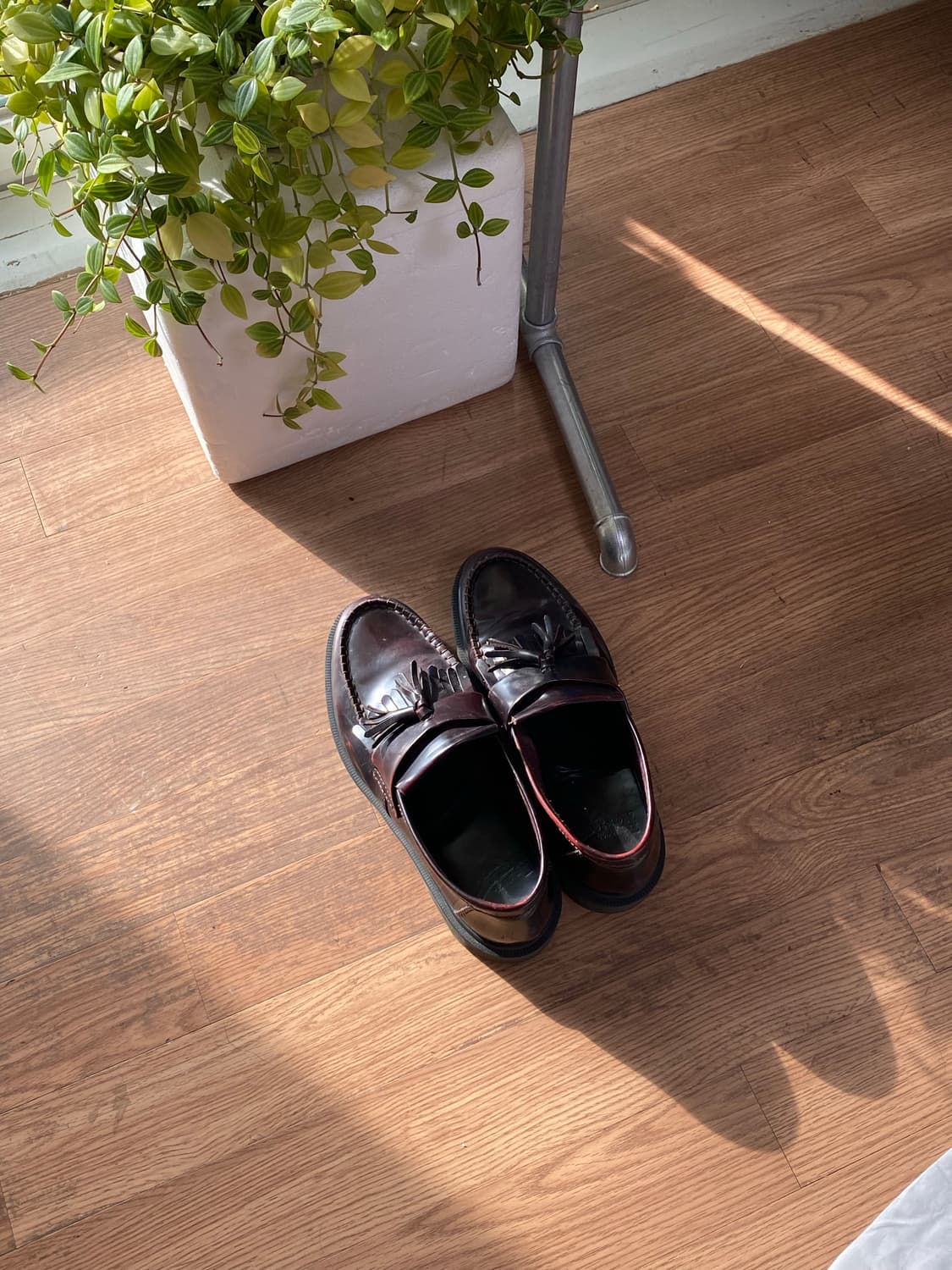 닥터마틴 아드리안 체리레드 280 상품이미지1