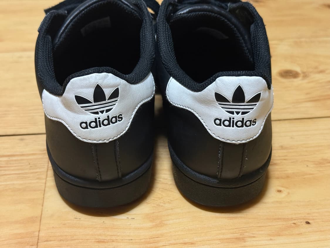 아디다스 슈퍼스타 블랙 코어 화이트 260사이즈 판매합니다 상품이미지4