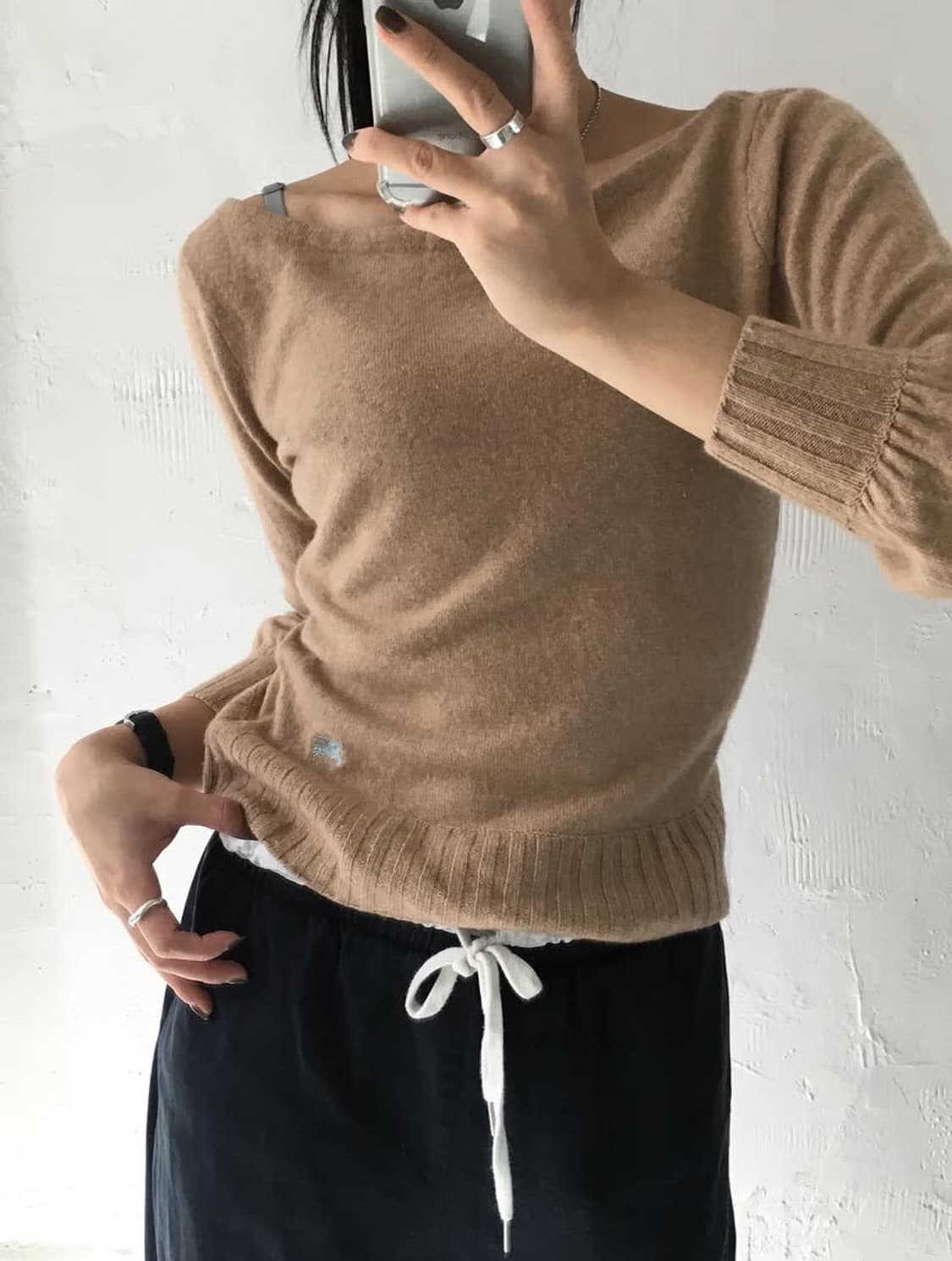 Burberry 버버리 블루라벨 베이지컬러 보트넥 니트슬리브 상품이미지2