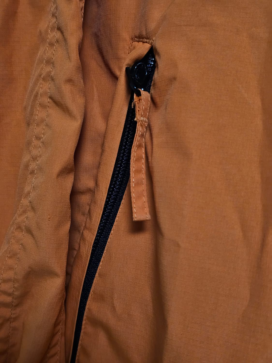 마운틴하드웨어 고프코어 바람막이 자켓 상품이미지6