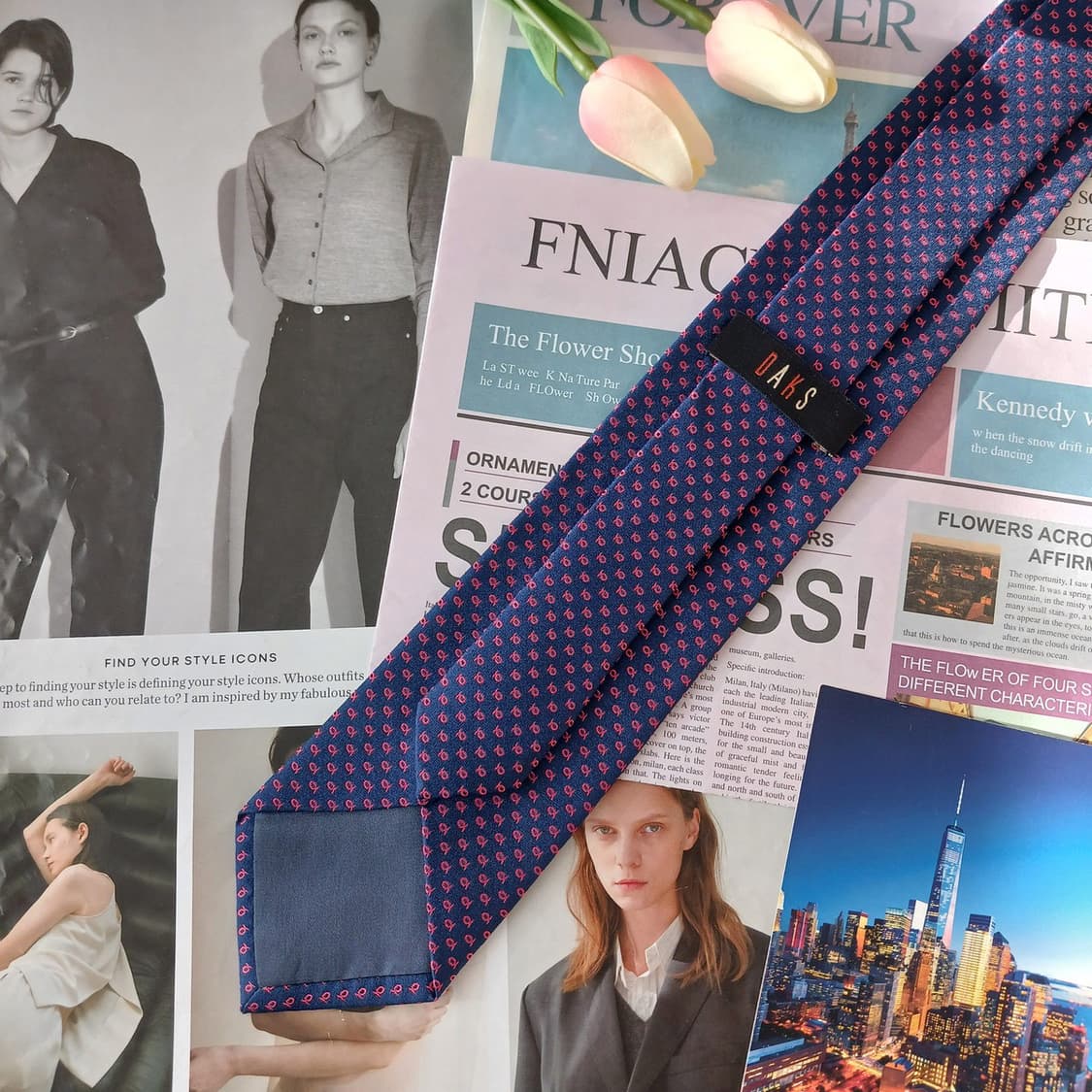 닥스 실크 네이비 마이크로 패턴 넥타이 8.2cm A+등급 A19443
 상품이미지4