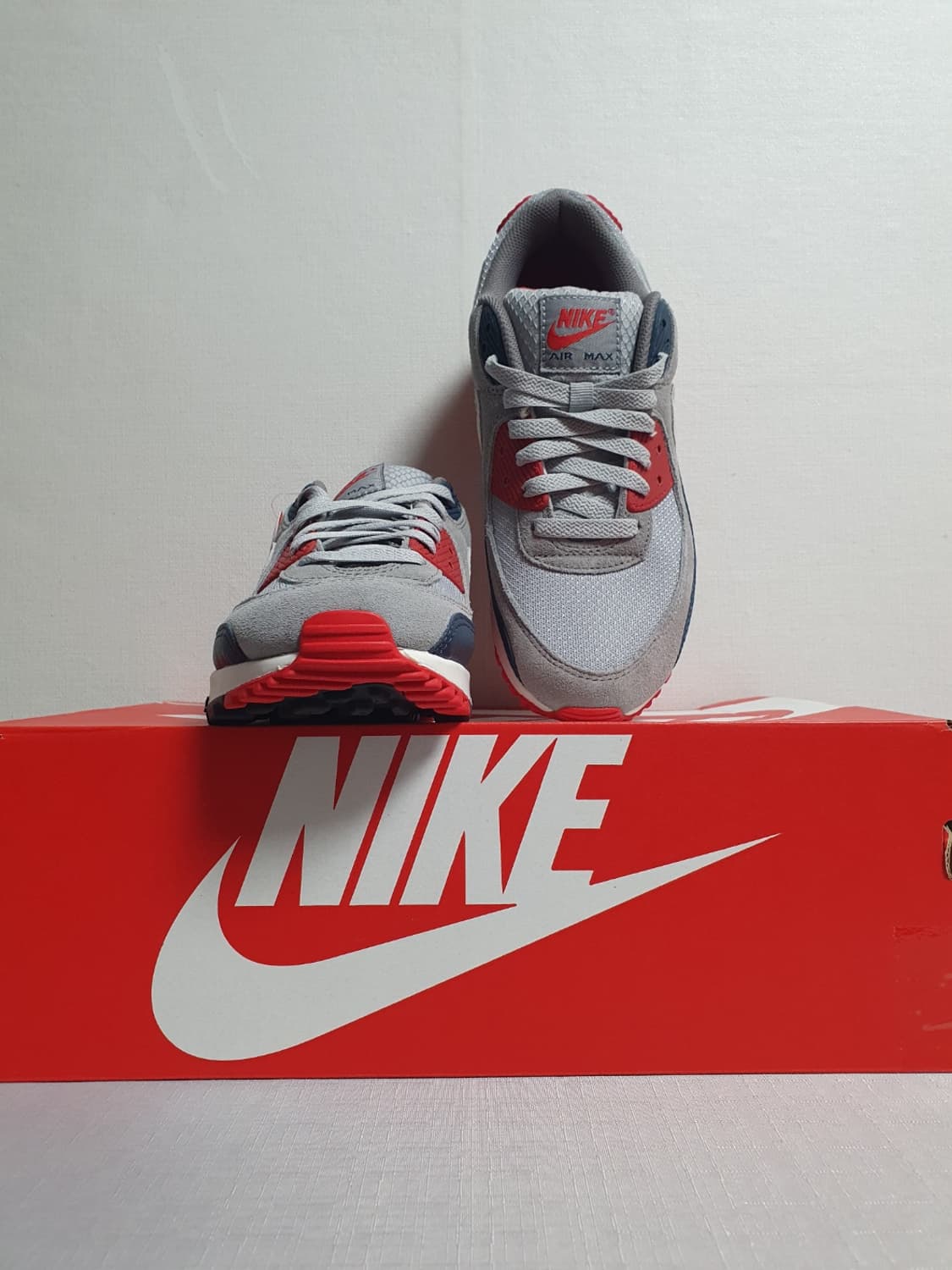 👟 새상품 나이키 에어맥스90 스모크그레이 255 상품이미지3