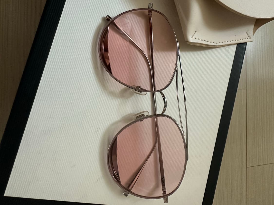 젠틀몬스터 틴트 선글라스 상품이미지2