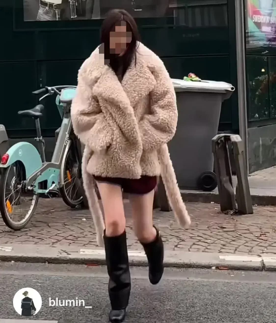 블루민 컬리페이크퍼자켓 상품이미지3