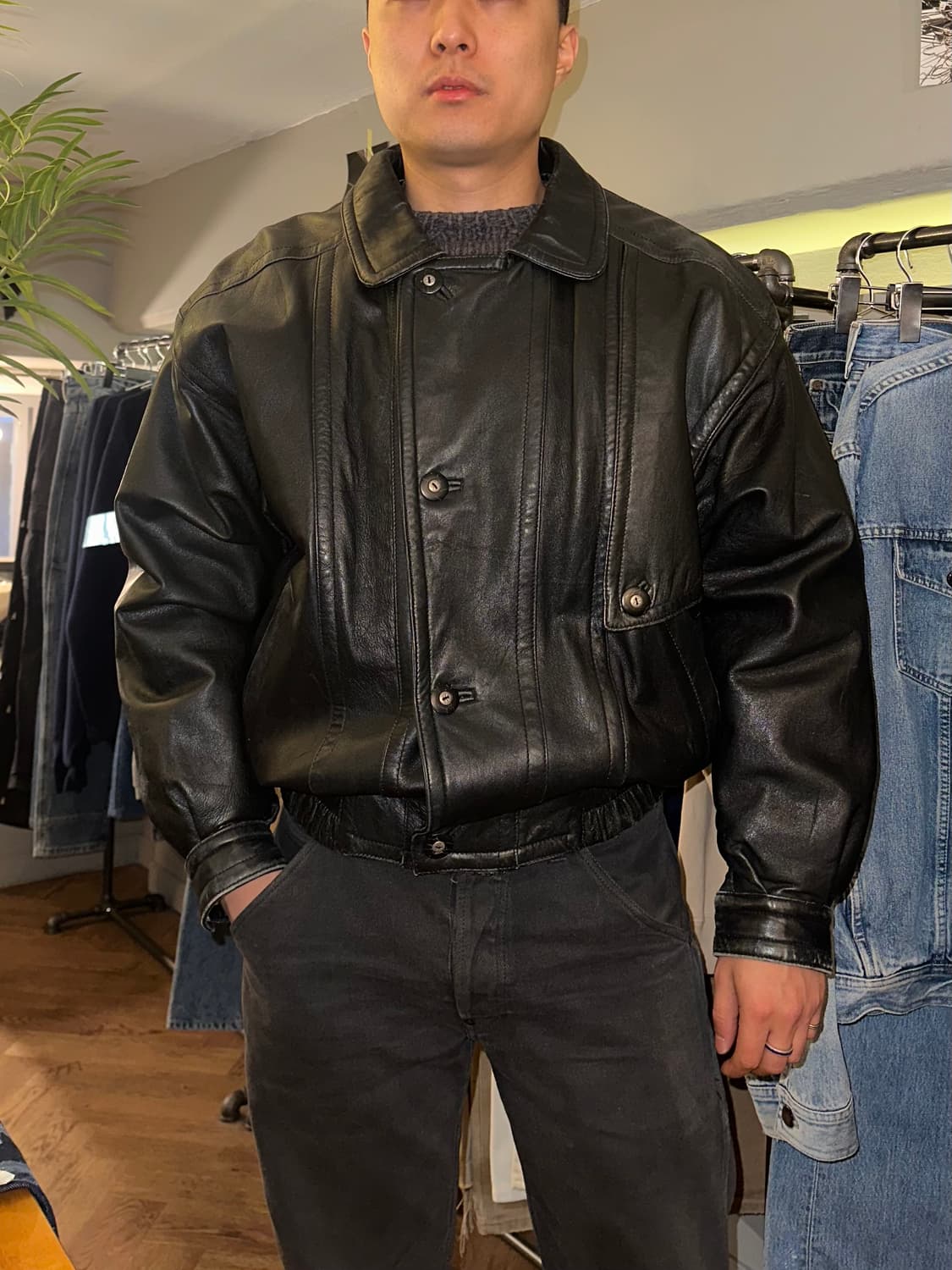 90’s Japanese cow-leather bomber jacket 상품이미지3