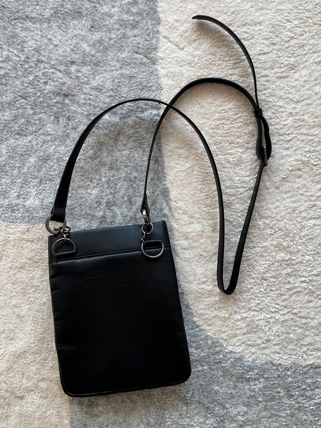 레더리 패더 미니 크로스백 상품이미지2