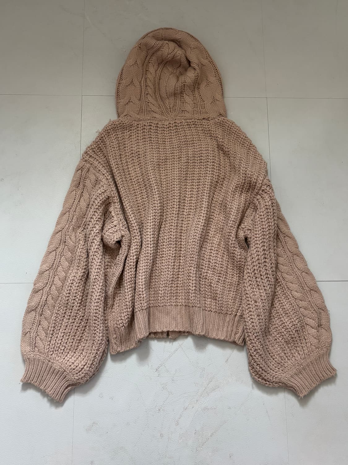 • Beige Hooded Cardigan Zip-Up 상품이미지6