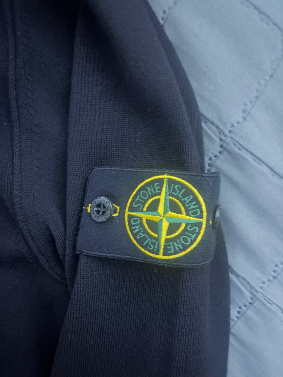 스톤아일랜드 가디건 L 판매합니다 상품이미지1