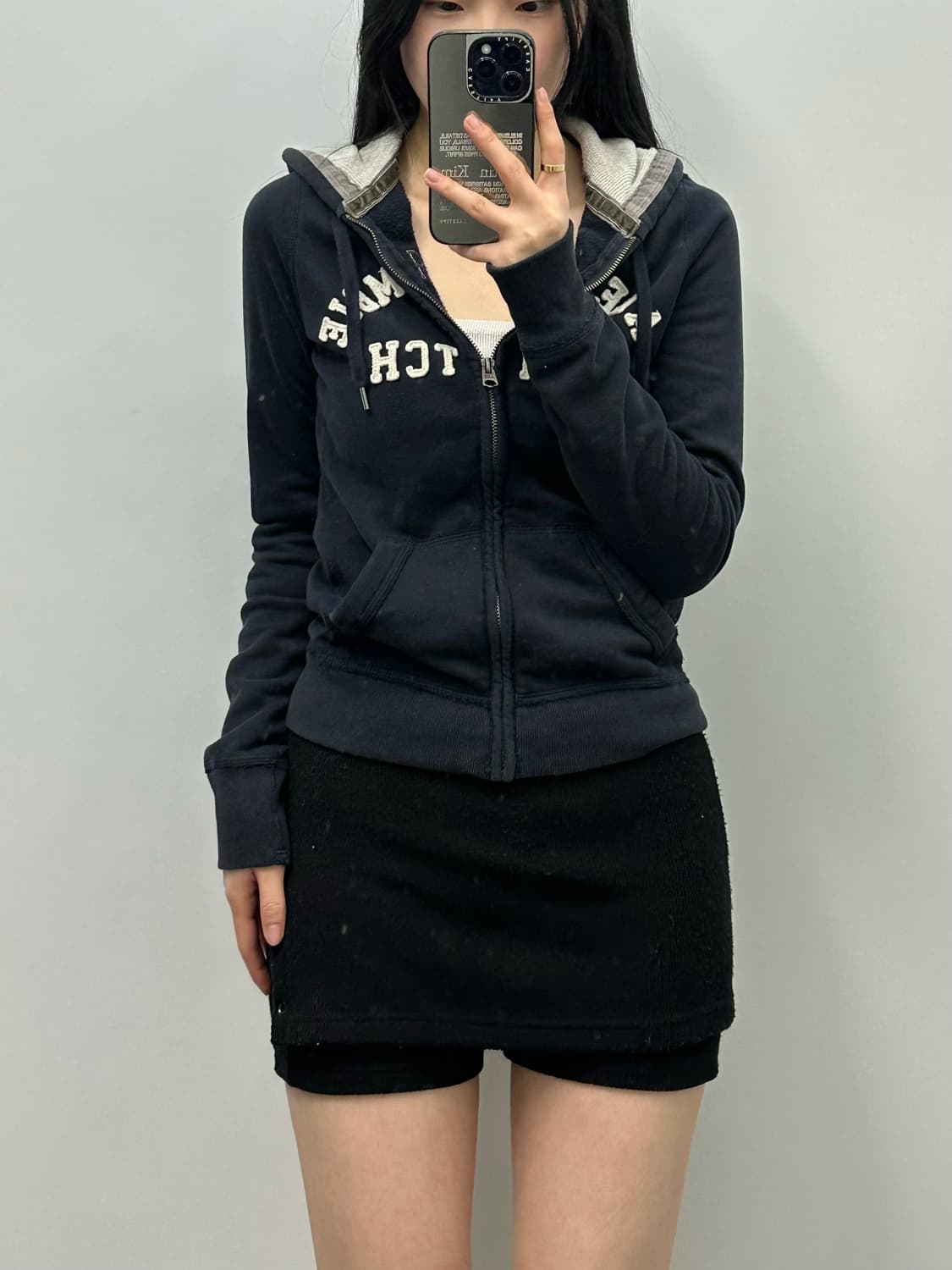 아베크롬비 y2k 와투케 네이비 딱붙 후드집업 상품이미지1