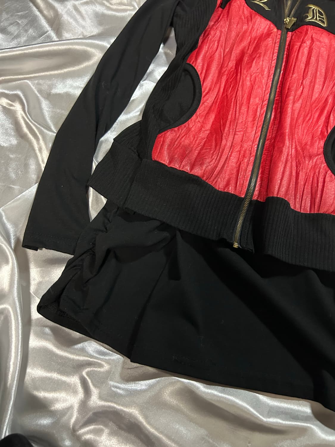 black&red layered zip-up 상품이미지3