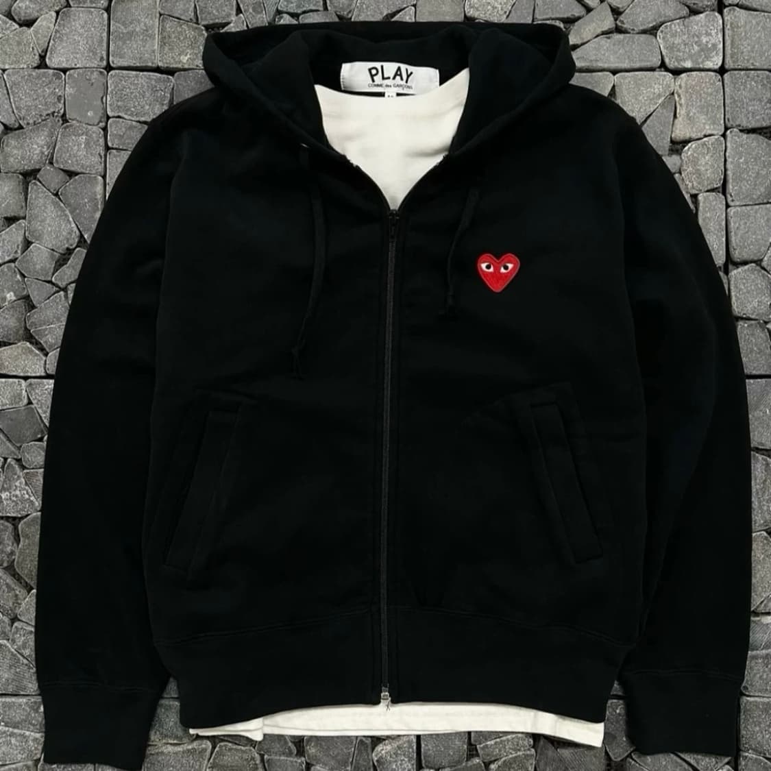 꼼데가르송 블랙 후드집업 상품이미지2