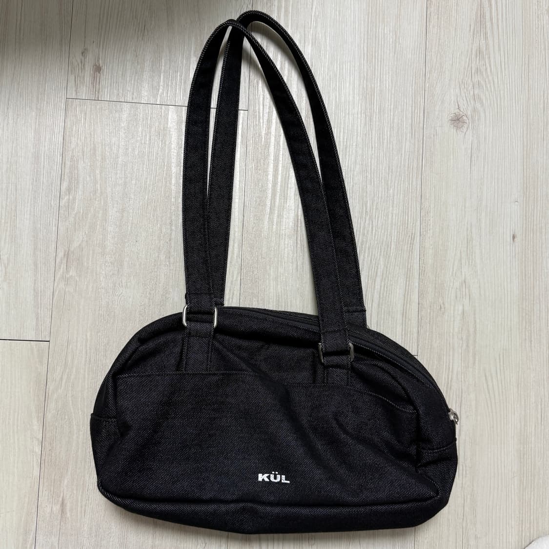 큘 포켓 백 블랙 데님 상품이미지3