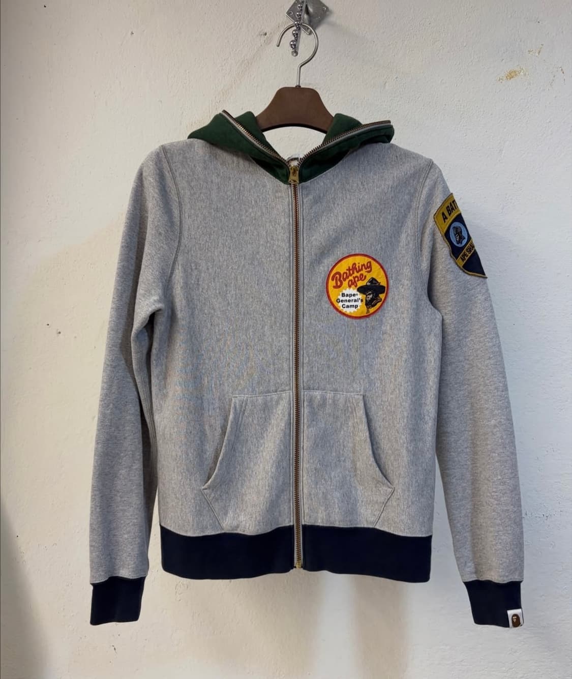 베이프 후드 집업 상품이미지1