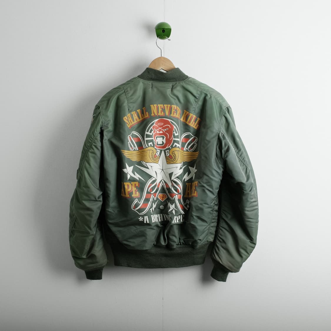 베이프 x 리얼맥코이 06년도 Ma-1 M사이즈 플라이트자켓 상품이미지7