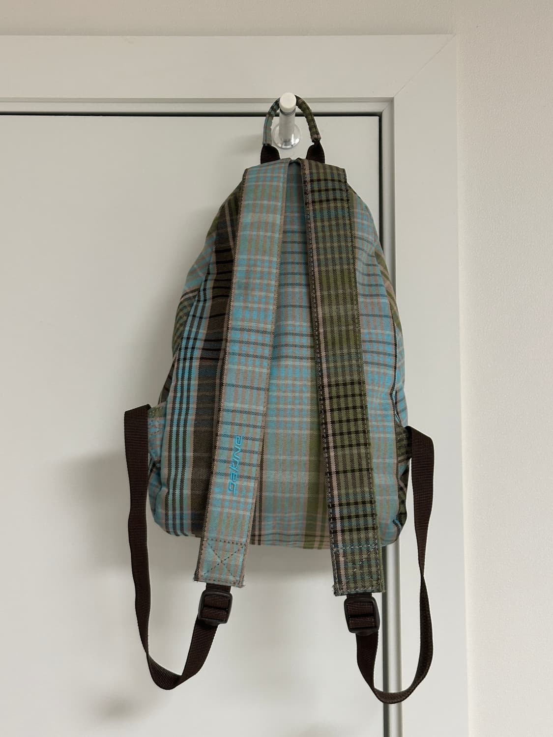 Dakine 체크&도트 백팩 블루그린2 상품이미지2