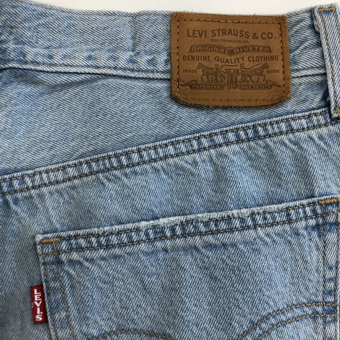 리바이스 루즈스트레이트 프리미엄빅E 연청데님 28 인치 상품이미지4