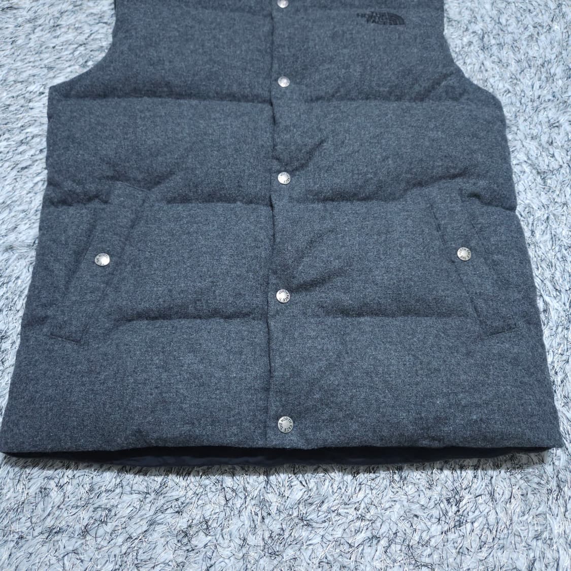 노스페이스) L 남자 구스패딩조끼 거위털조끼 / 왕눈이샵 상품이미지4