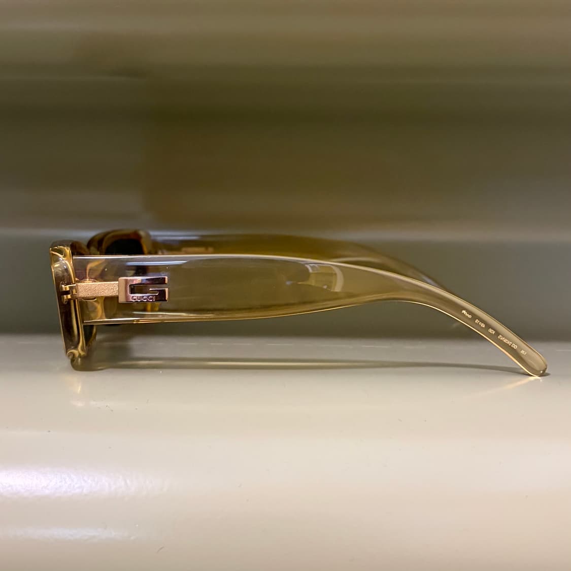 구찌 90s 빈티지 GG 2409/N/S 렉탱글 선글라스 클리어 옐로우 상품이미지2