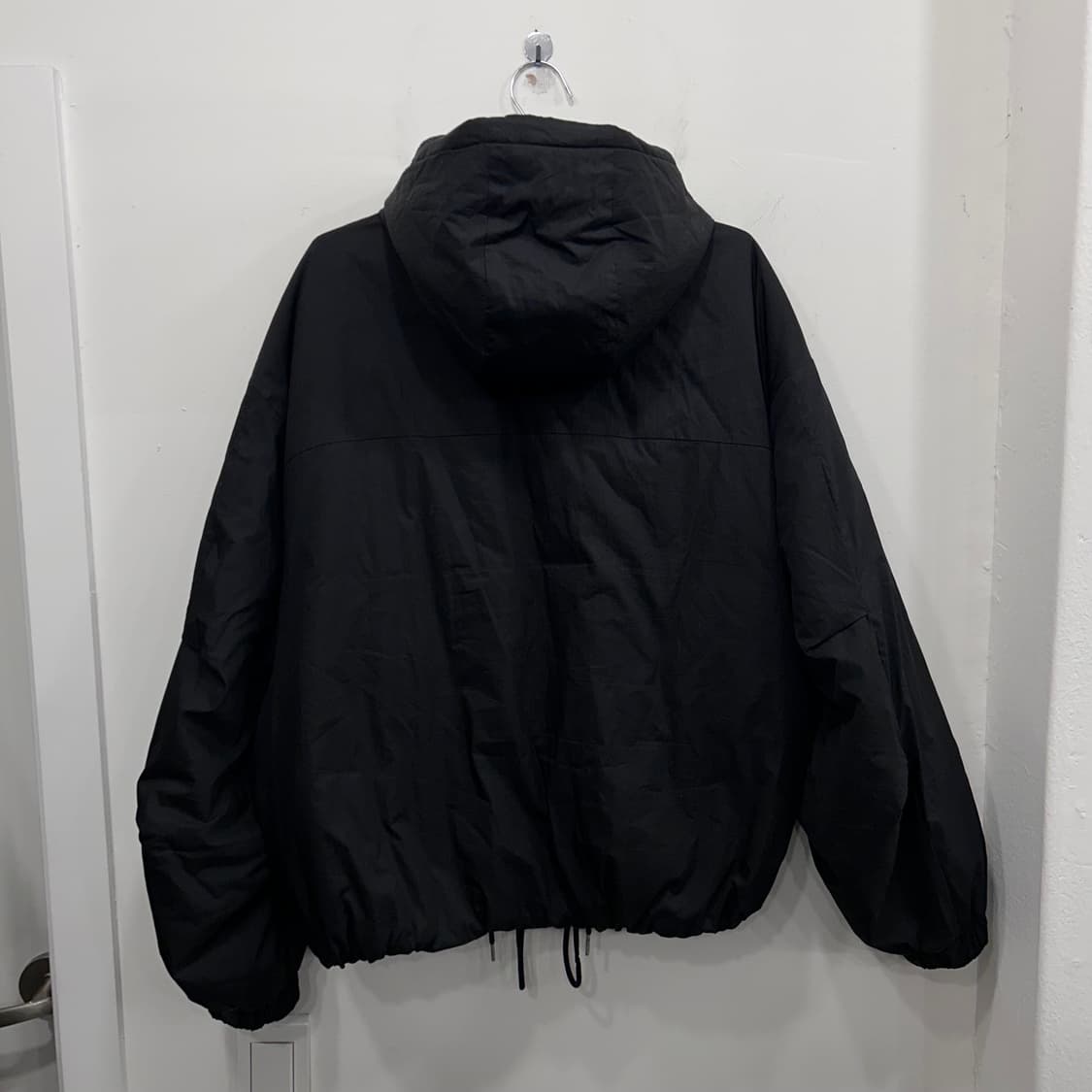 키뮤어 로우스트링 퀼팅 후드 봄버 자켓 상품이미지5