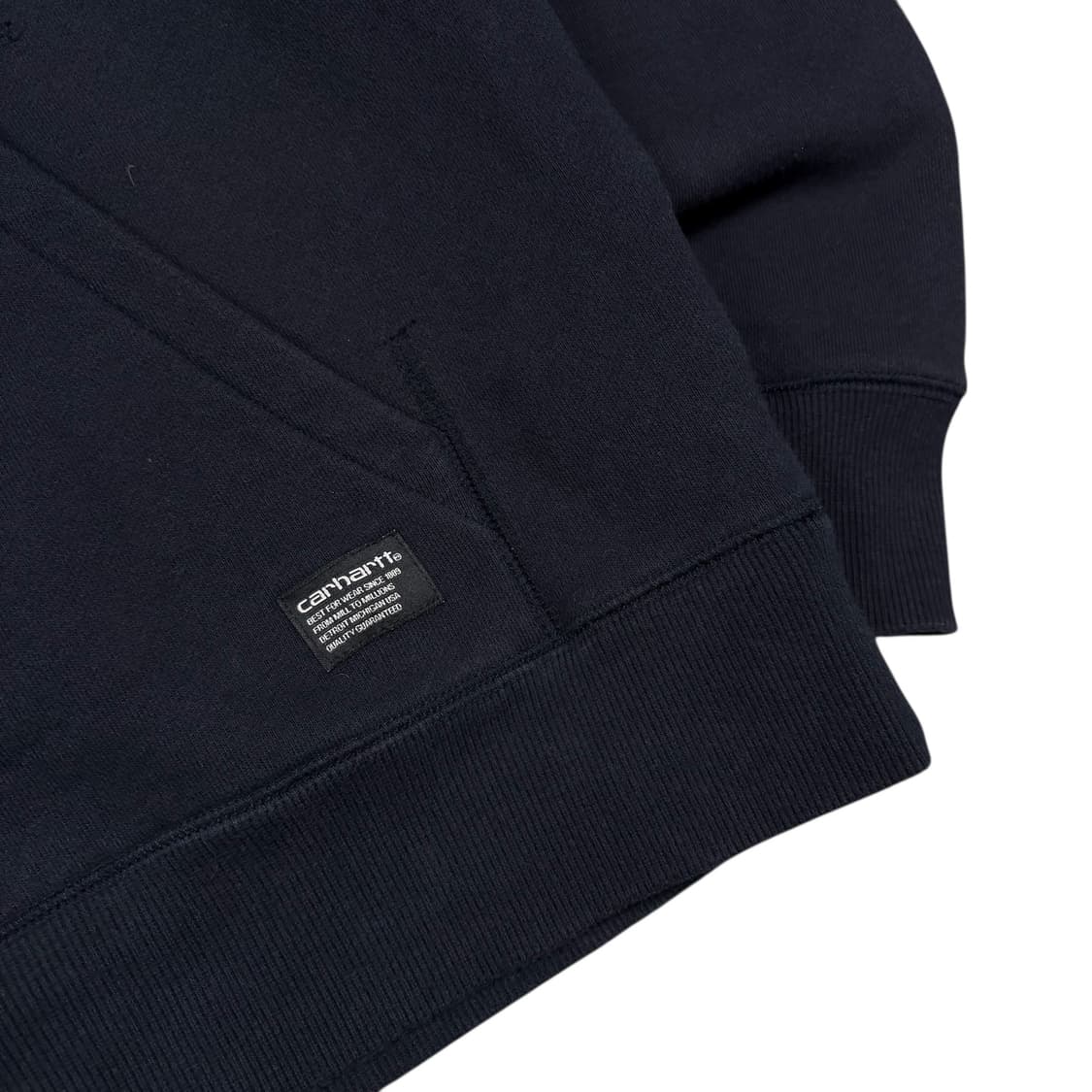 칼하트 WIP 네이비컬러 후드티 상품이미지3