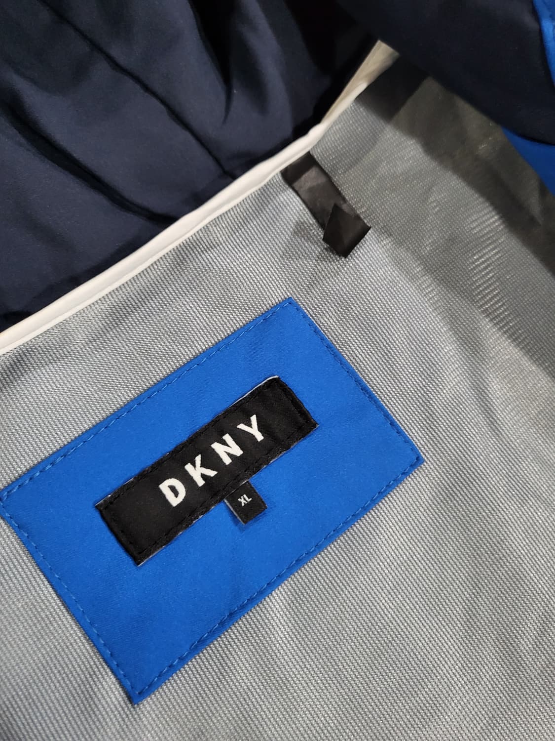 DKNY 블루 바람막이  상품이미지4