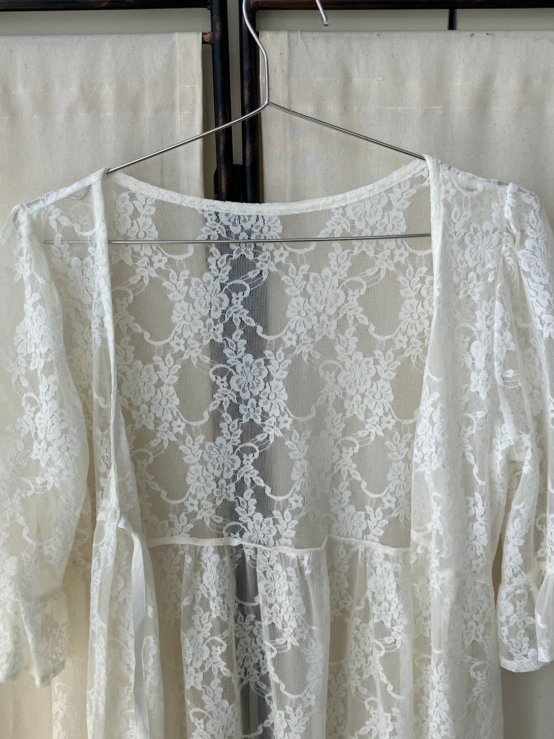 ivory flower lace sheer layered blouse 상품이미지6