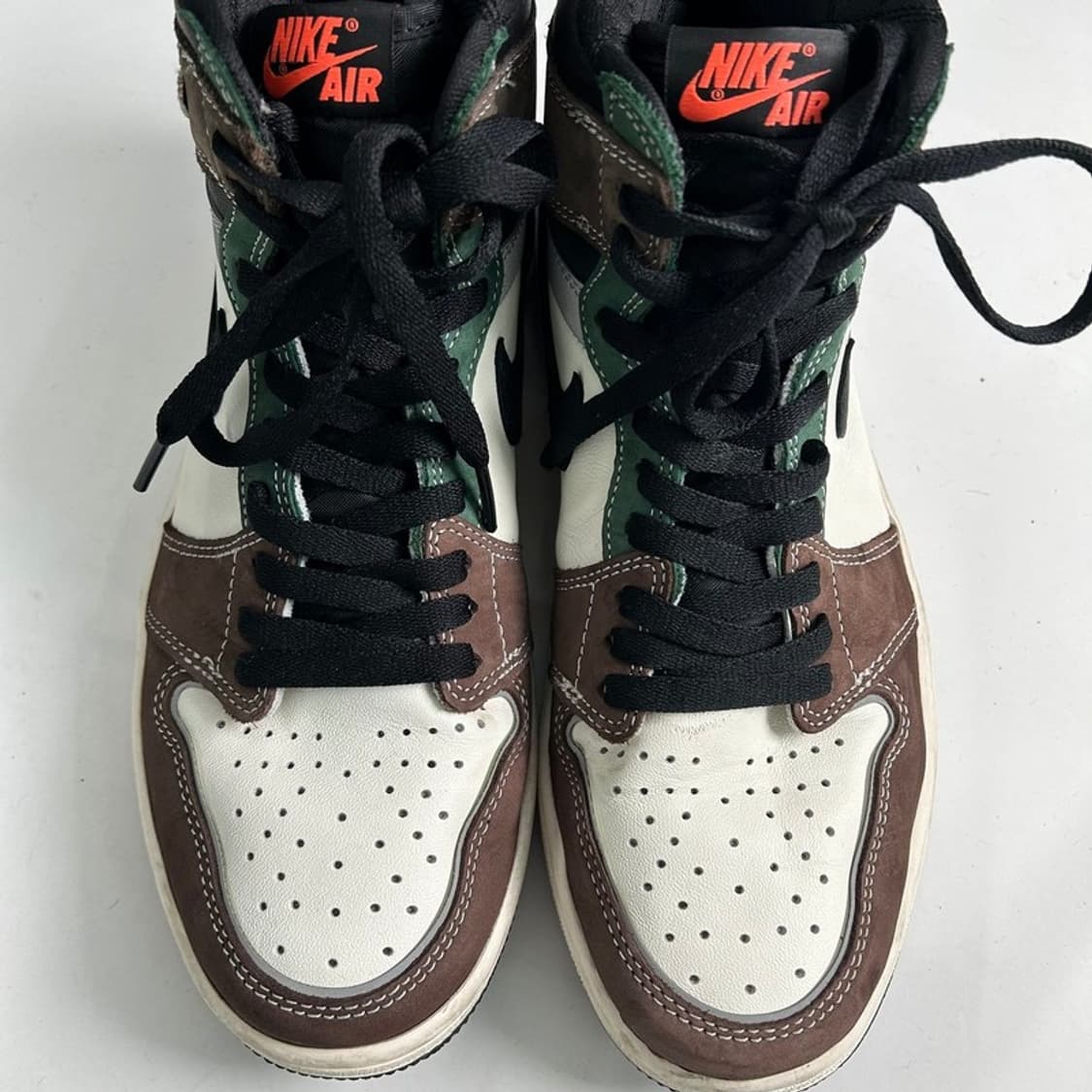 NIKE 조던 1 레트로 하이 OG 크래프트 스니커즈 265 상품이미지4