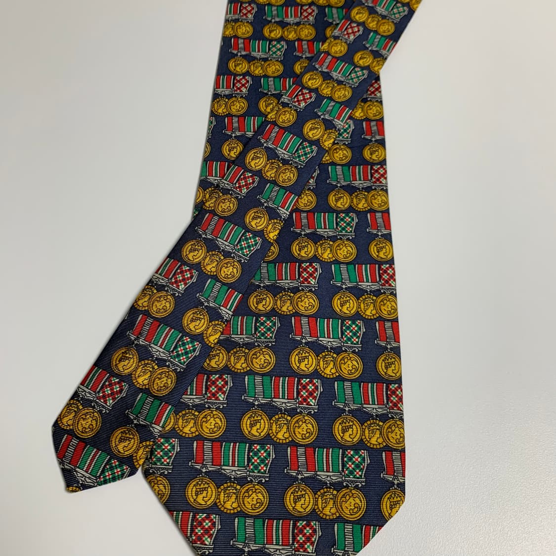 버버리(BURBERRY) 기하학적패턴 클래식 명품넥타이 A+등급 상품이미지4