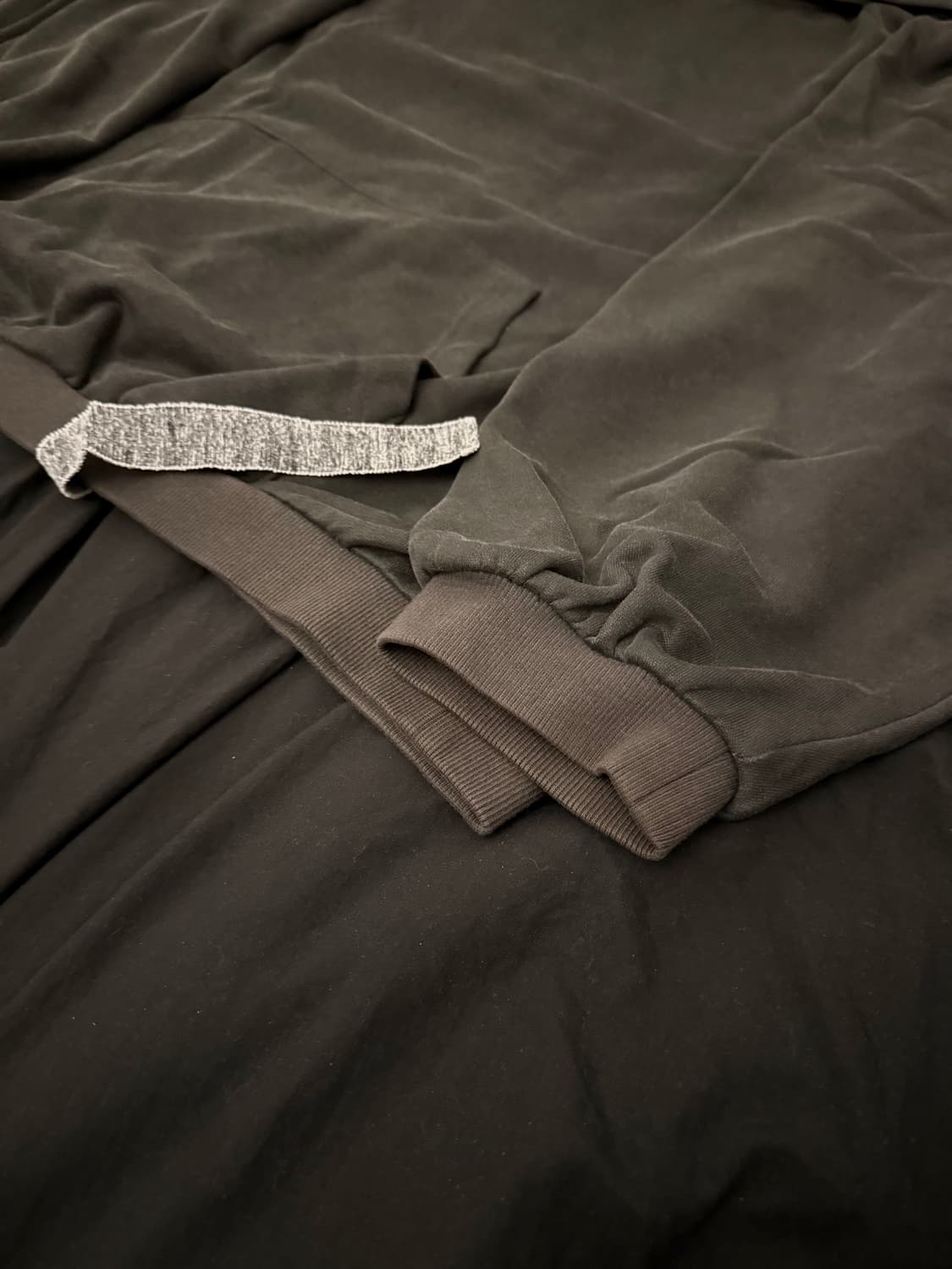 피마원 초판 목로고 차콜 후드 상품이미지4