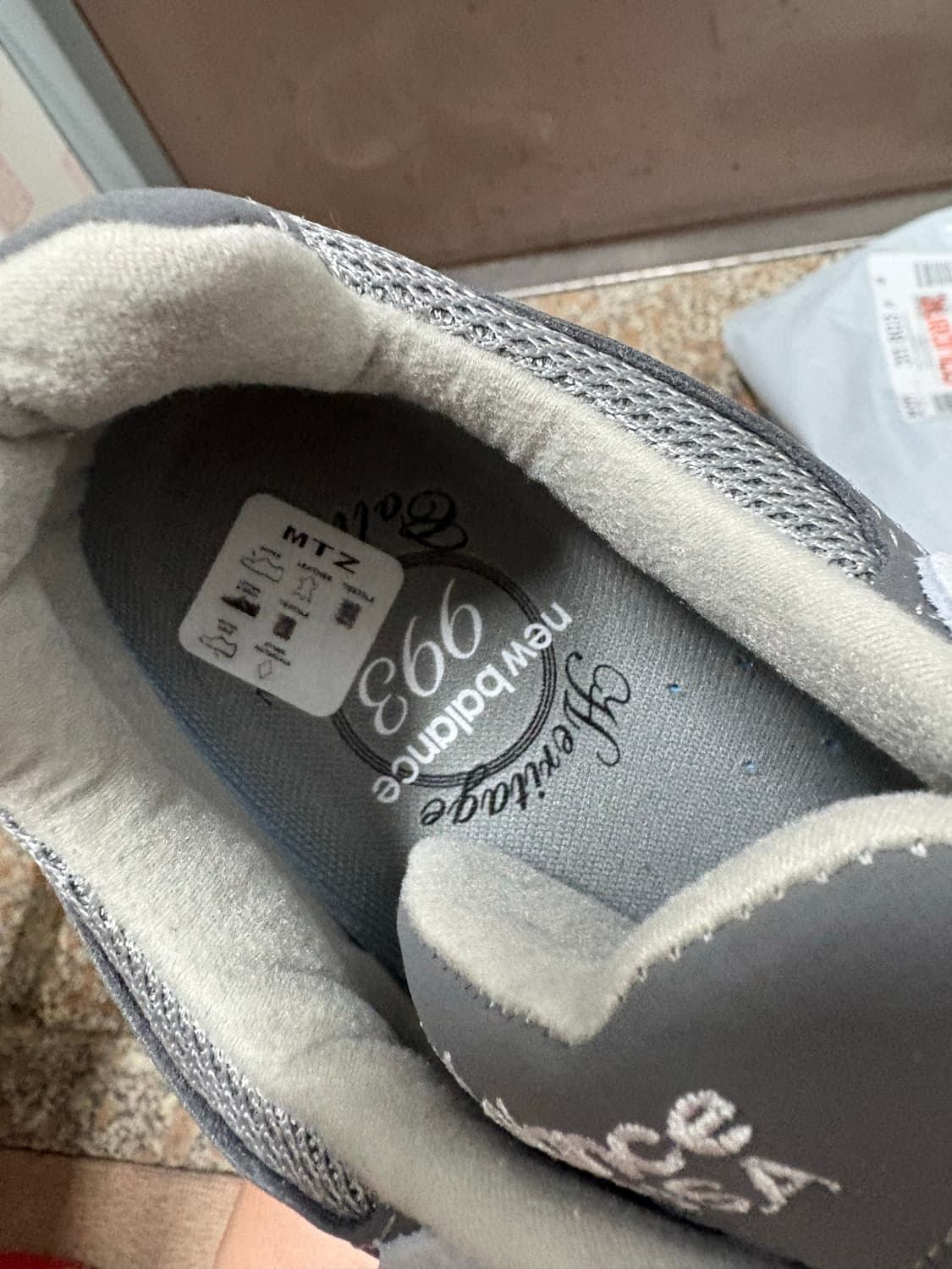 뉴발란스 993 그레이 250mm 상품이미지2