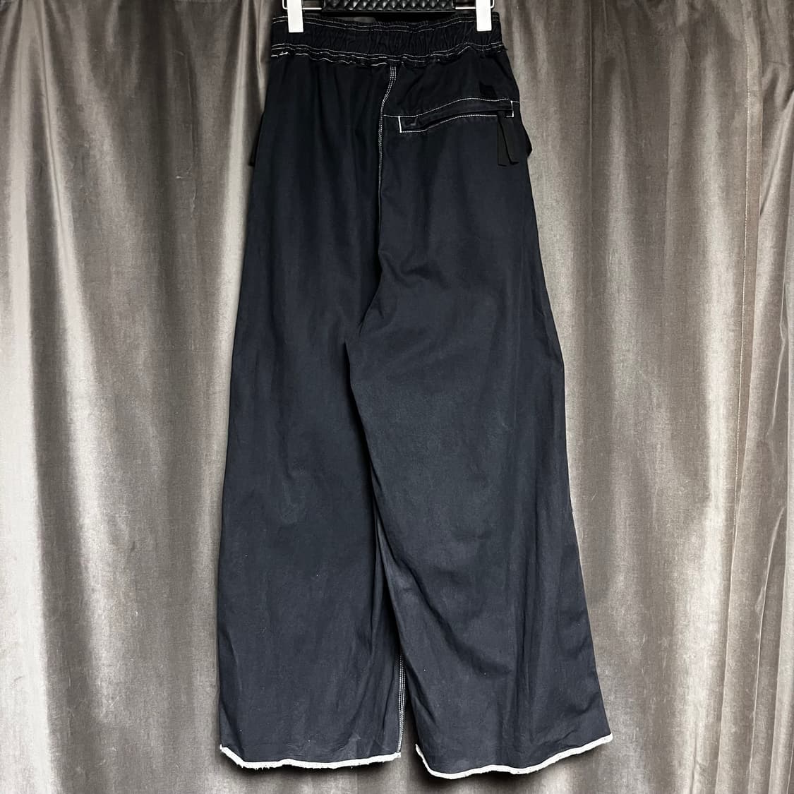 캐피탈 리페어맨 캔버스 트랙 팬츠 블랙 상품이미지4