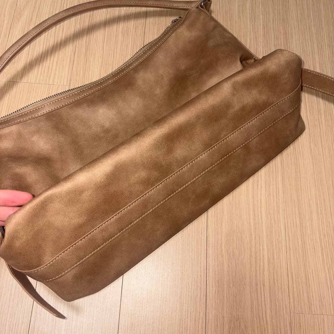 1회착용) 스탠드오일 머쉬백 카멜 상품이미지2