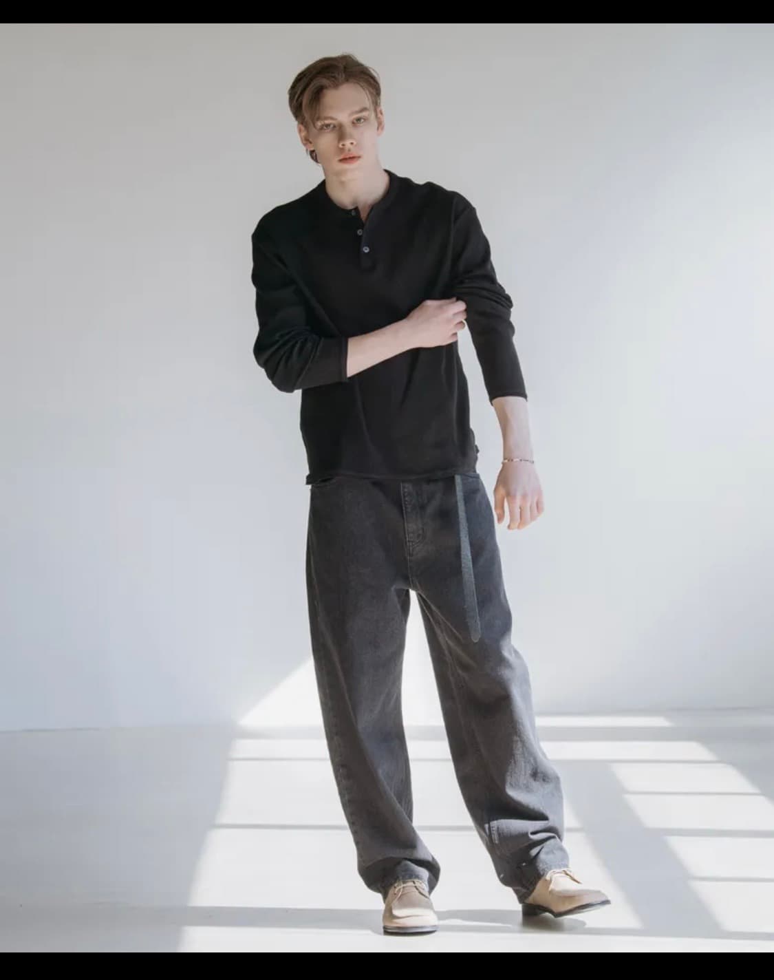 데꼬르소 헨리넥 블랙 2사이즈 상품이미지2