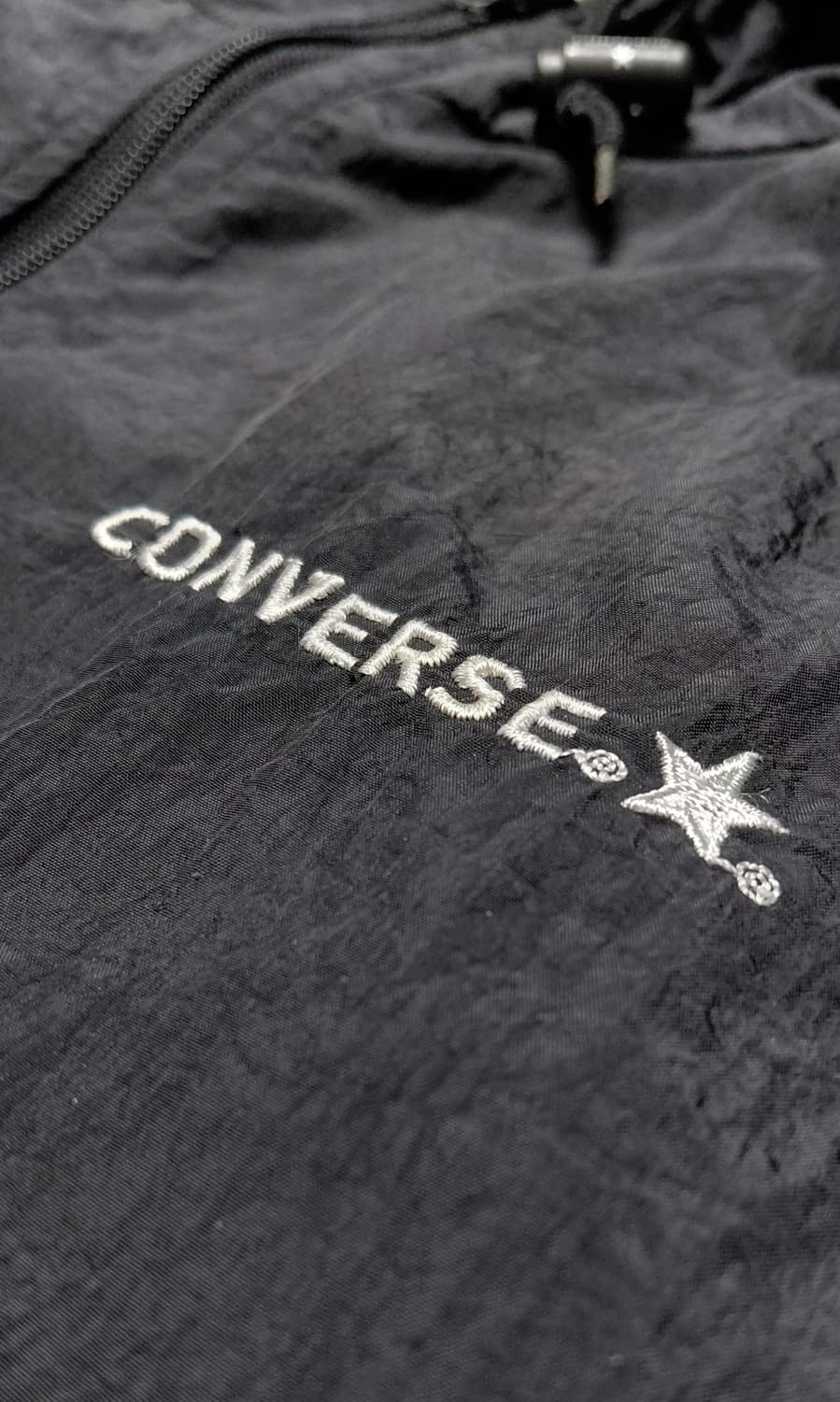 [95] CONVERSE 올블랙 로고 자수 아노락 바람막이(남녀공용) 상품이미지8