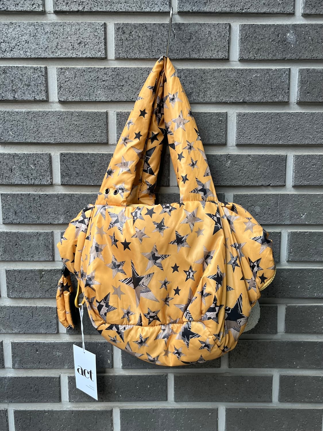 SEE by CHLOE 씨바이끌로에 조이라이더 백 옐로우 상품이미지6