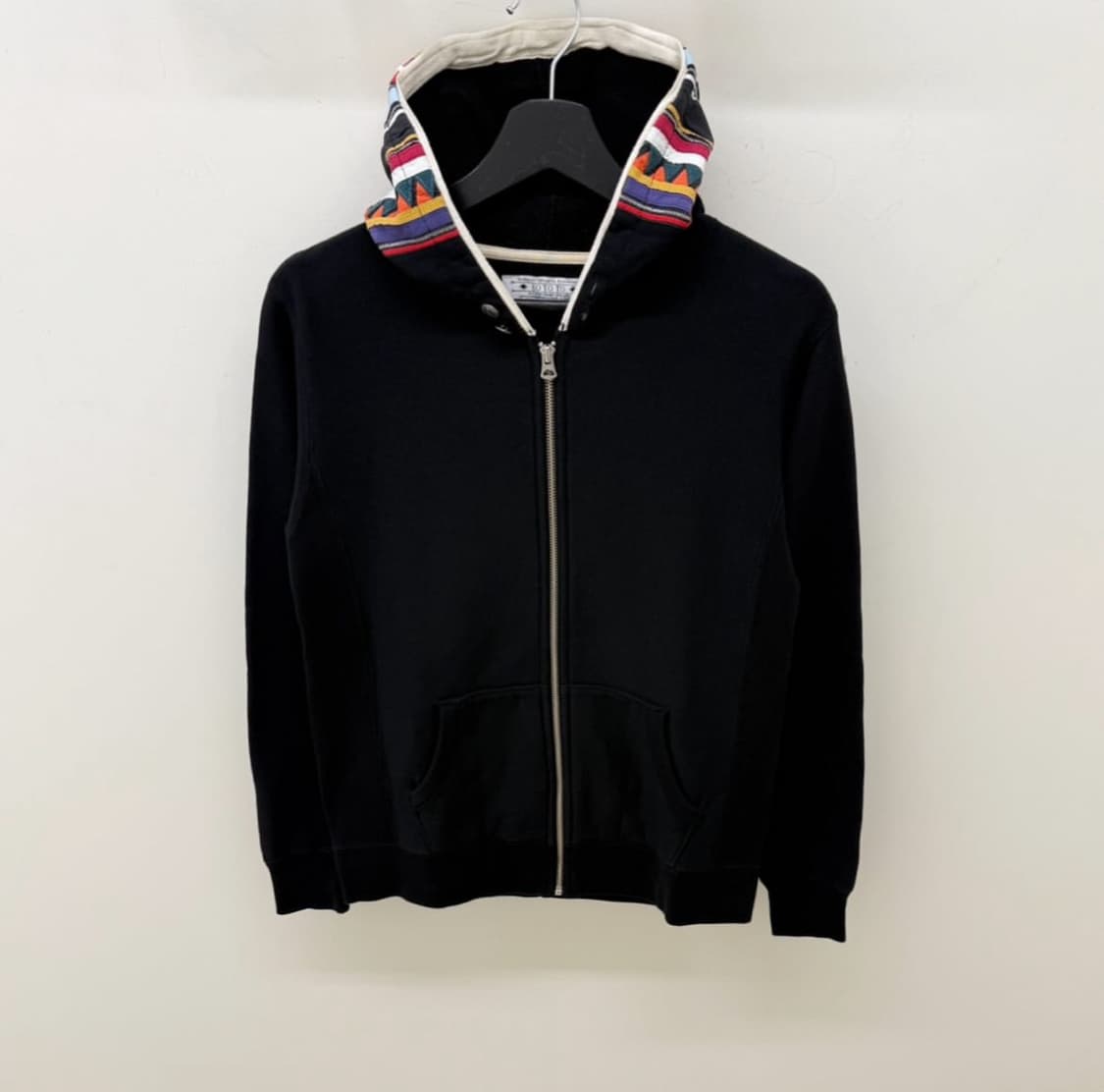 사스콰치패브릭스 Eo To To 패턴 후드 집업 상품이미지1