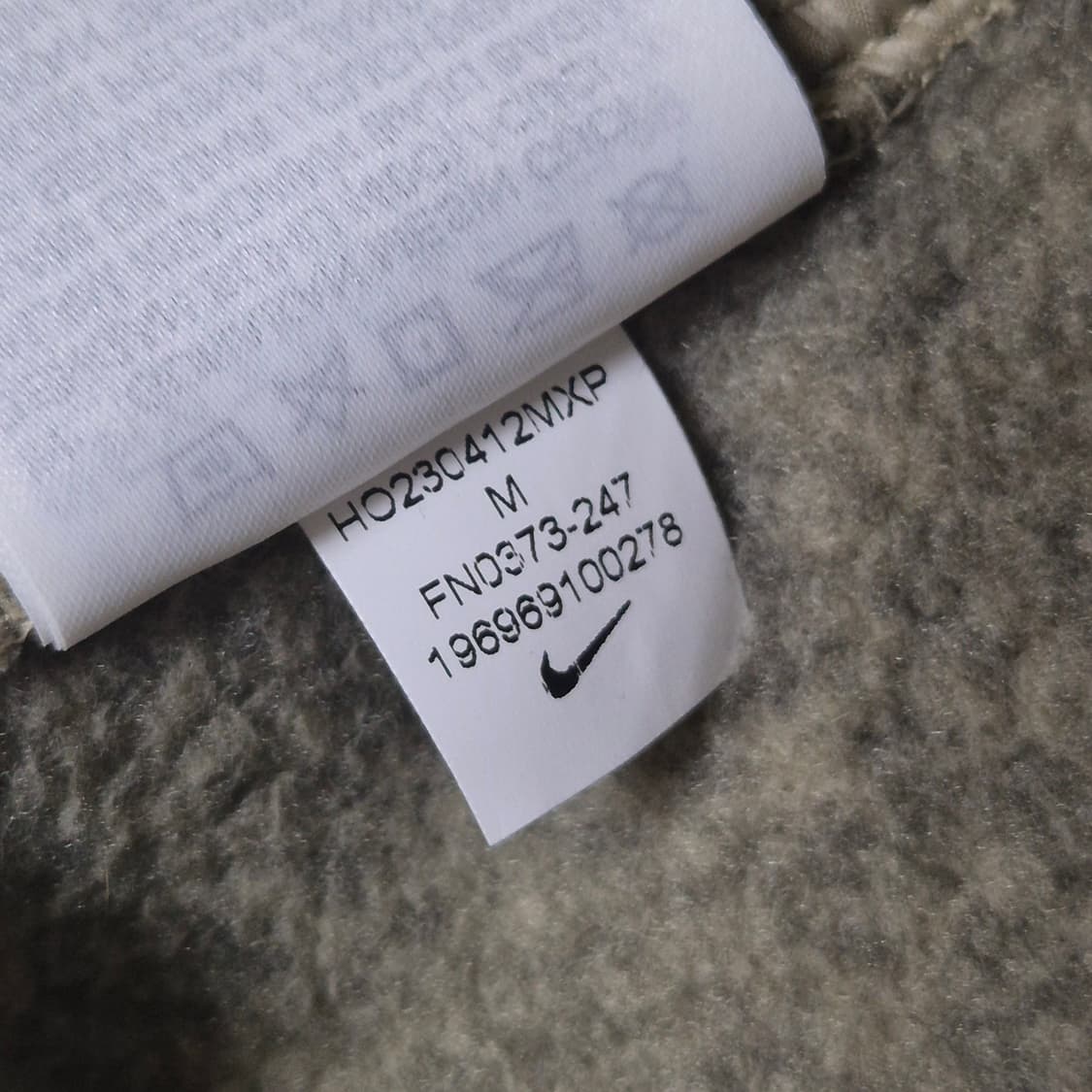 [핫아이템🔥] 나이키 ACG 아크틱 울프 풀 집탑 상품이미지7