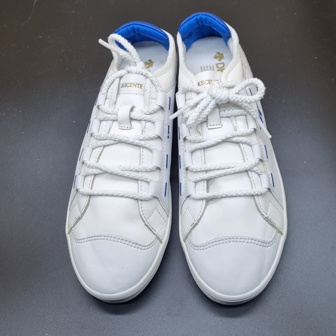 데상트 데이나잇 스니커즈 245 상품이미지2