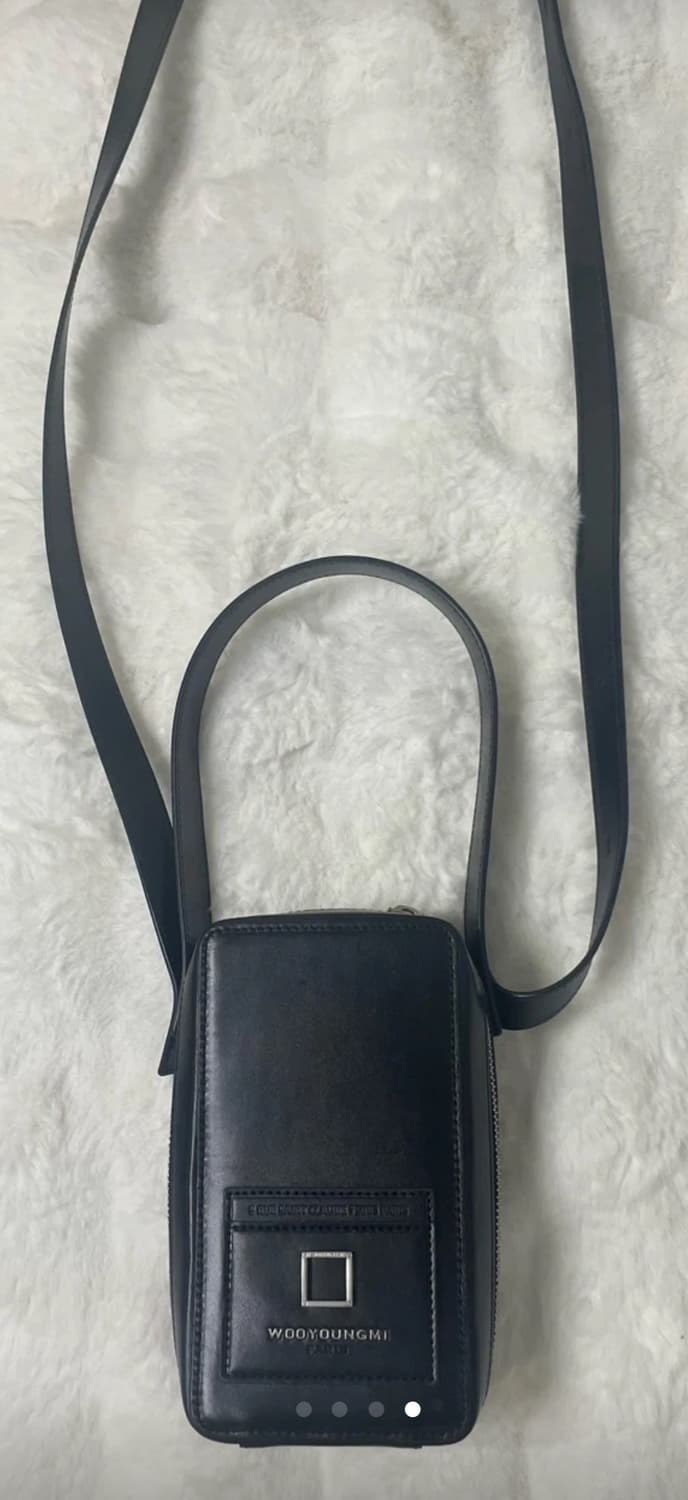 우영미 블랙 크로스백 상품이미지4