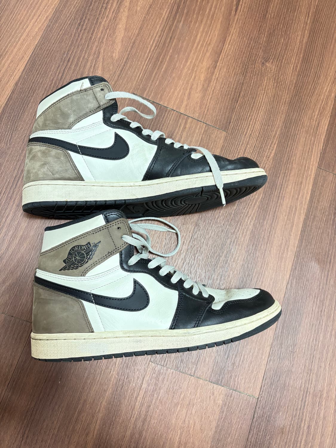 나이키 에어조던1 다크모카 275 상품이미지1