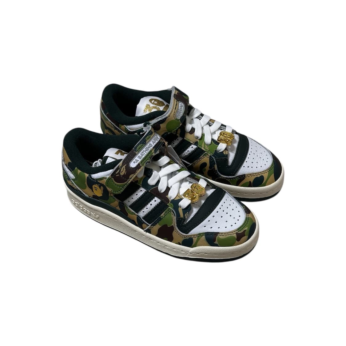 베이프x아디다스 포럼 84 로우 그린 카모 220 상품이미지1