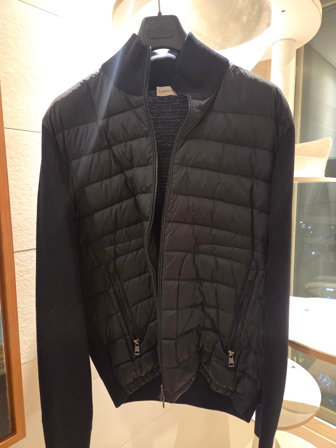 몽클레어 22fw 패디드 가디건 상품이미지1