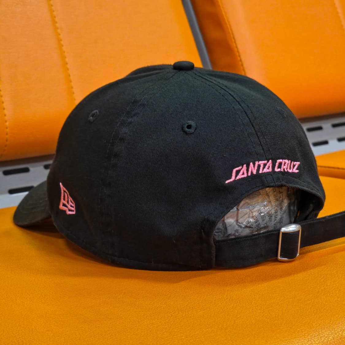 뉴에라 X 산타크루즈 슬래셔 볼캡 상품이미지4